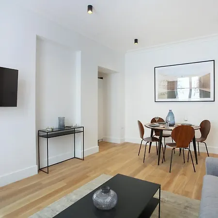 Palais Royal By Prestige Παρίσι